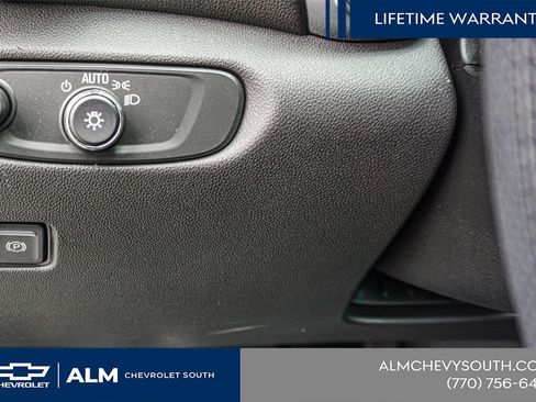 New 2026 Chevrolet Blazer LT w/ Convenience Package FWD image 34