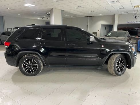 Used 2019 Jeep Grand Cherokee Trailhawk image 10
