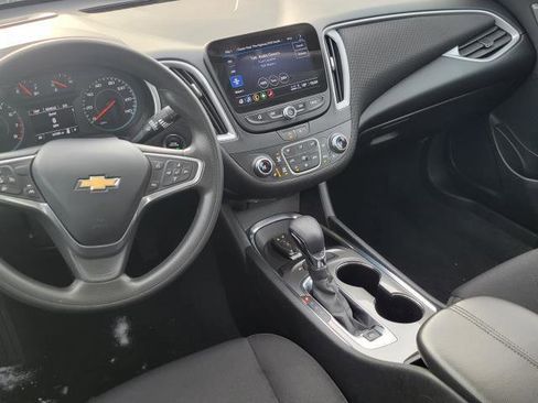 Used 2023 Chevrolet Malibu LT image 23