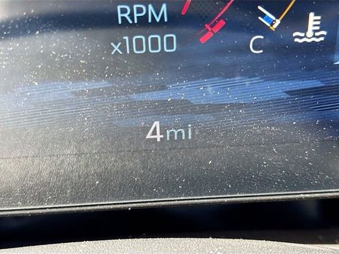 New 2026 Chevrolet Equinox LT w/ Convenience Package II image 18