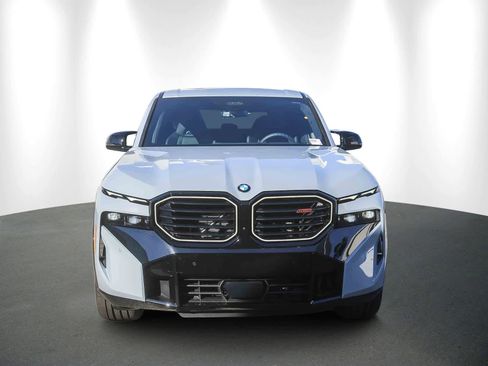 New 2026 BMW XM Label Red image 2