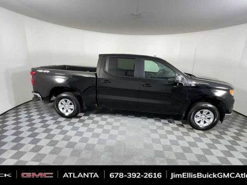 Used 2025 Chevrolet Silverado 1500 LT AWD/4WD image 10