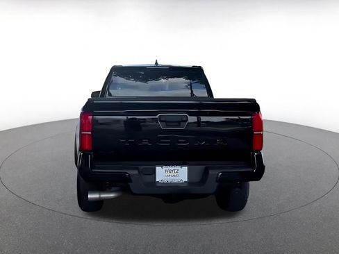 Used 2024 Toyota Tacoma TRD Off-Road image 11