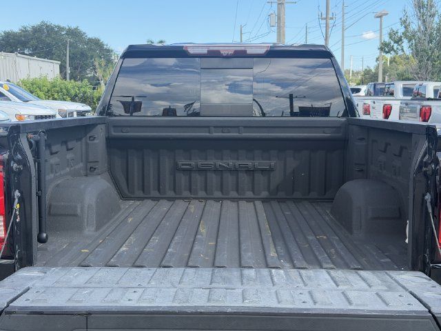 Used 2020 GMC Sierra 1500 Denali w/ Technology Package AWD/4WD image 12