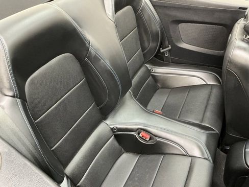 Used 2021 Ford Mustang GT Premium image 20