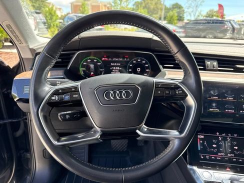 Used 2019 Audi e-tron Premium Plus AWD/4WD image 16
