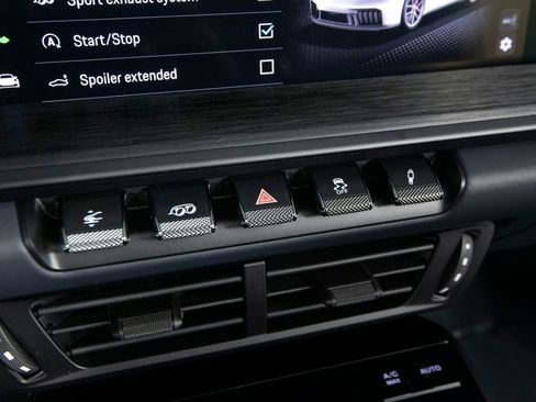 Certified 2025 Porsche 911 Carrera GTS image 26