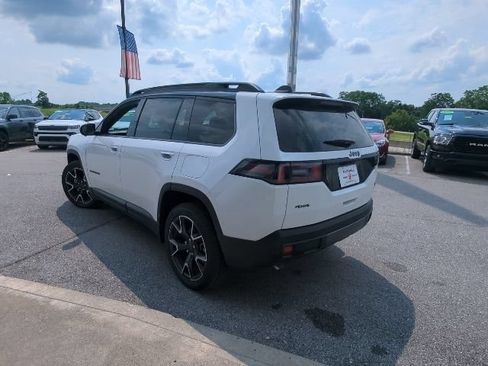 Used 2026 Jeep Cherokee Overland w/ Advanced Pro Tech Group AWD/4WD image 33