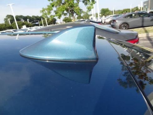 Used 2025 Toyota Camry SE FWD image 14