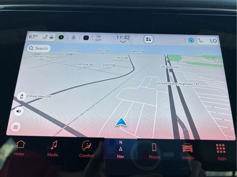 Certified 2024 Jeep Wagoneer L Series II w/ Flexible Seating Group image 20