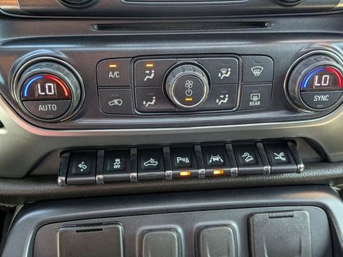 Used 2018 Chevrolet Silverado 1500 LTZ Z71 w/ LTZ Plus Package image 27