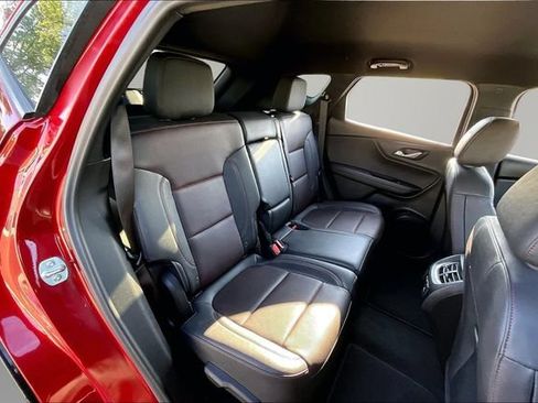 Certified 2025 Chevrolet Blazer RS FWD image 27