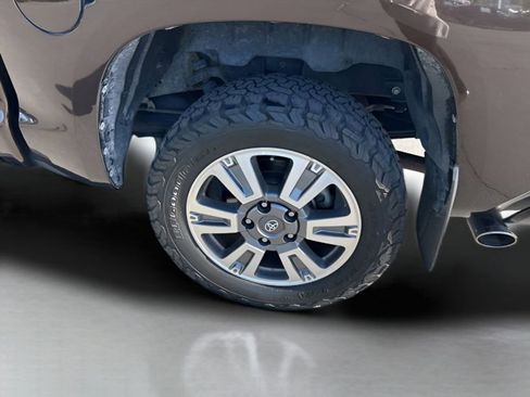 Used 2018 Toyota Tundra 1794 Edition AWD/4WD image 16
