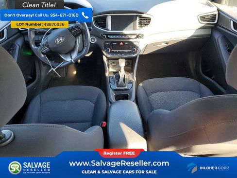 Used 2019 Hyundai Ioniq Plug-In Hybrid FWD image 11