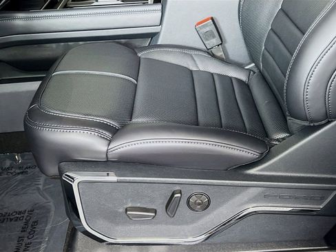 New 2026 Ford F350 Platinum image 23