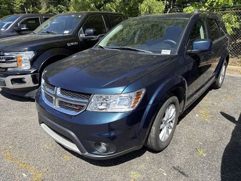 Used 2014 Dodge Journey SXT FWD image 8