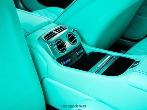 Used 2017 Rolls-Royce Wraith image 31