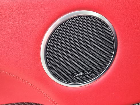 Used 2019 Land Rover Range Rover Sport SVR image 23