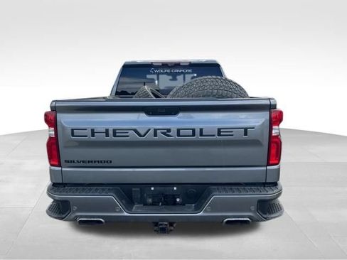 Used 2020 Chevrolet Silverado 1500 High Country w/ Technology Package AWD/4WD image 10