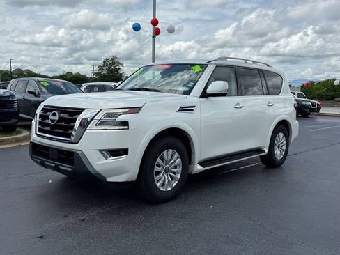 Certified 2024 Nissan Armada SV AWD/4WD image 9