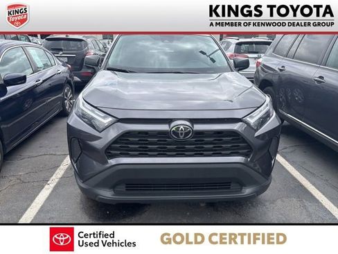 Used 2023 Toyota RAV4 LE FWD image 3