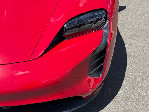 Certified 2024 Porsche Taycan GTS image 12