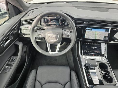 New 2026 Audi Q8 Prestige image 5