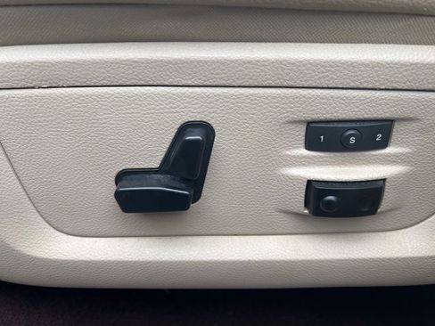 Used 2018 RAM 2500 Laramie image 25