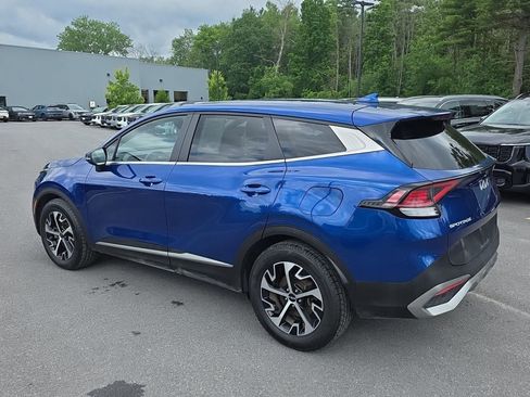 Certified 2023 Kia Sportage EX FWD image 3