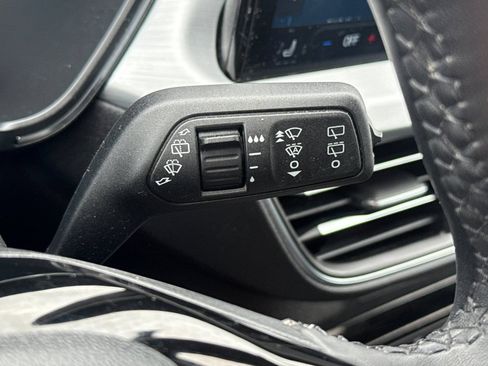 Used 2023 Ford Escape Platinum AWD/4WD image 38