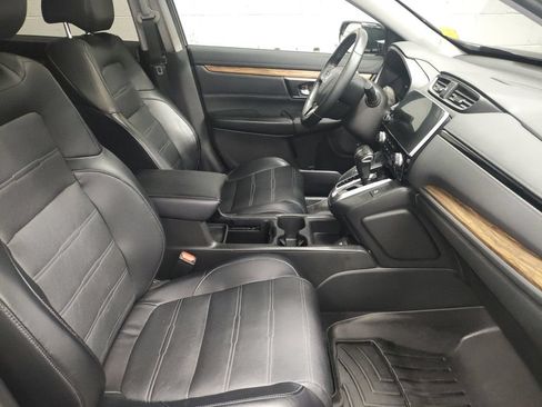 Used 2018 Honda CR-V Touring image 6