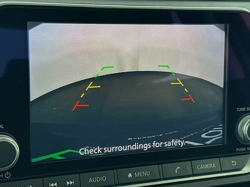 Used 2025 Nissan Altima 2.5 SV image 22