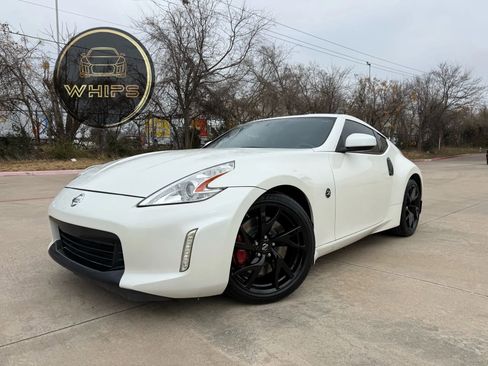 Used 2014 Nissan 370Z Touring w/ Sport Package image 1