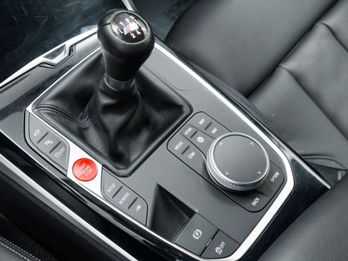 Used 2021 BMW M4 Coupe w/ Executive Package image 29