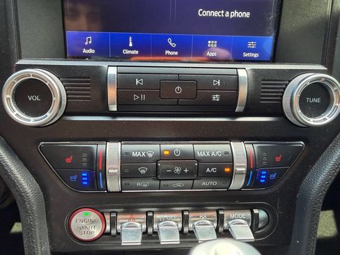 Used 2022 Ford Mustang Premium RWD image 16