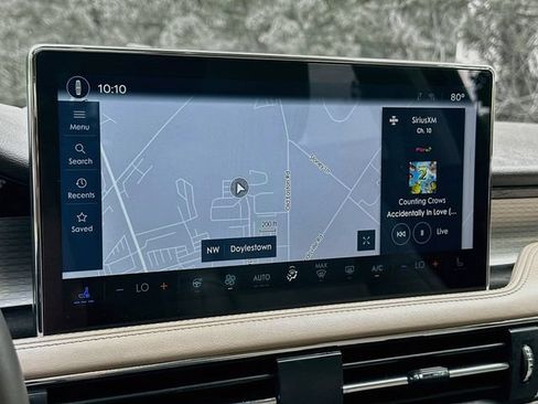 Used 2023 Lincoln Corsair AWD w/ Equipment Group 101A image 17