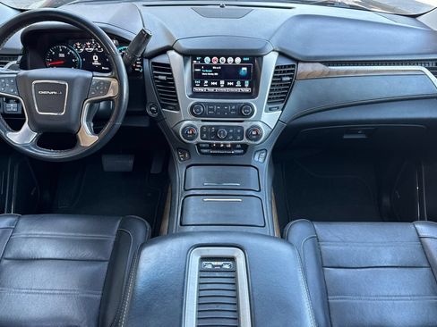 Used 2019 GMC Yukon Denali w/ Open Road Package AWD/4WD image 12