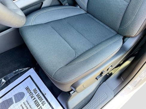 Used 2025 RAM 1500 Big Horn image 19