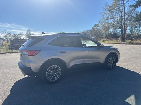 Used 2021 Ford Escape SEL image 4