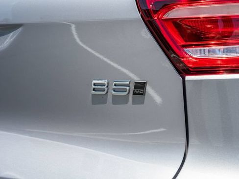 New 2026 Volvo XC40 B5 Plus w/ Climate Package AWD/4WD image 8