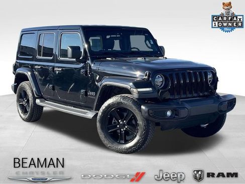 Used 2021 Jeep Wrangler Unlimited Sahara image 1