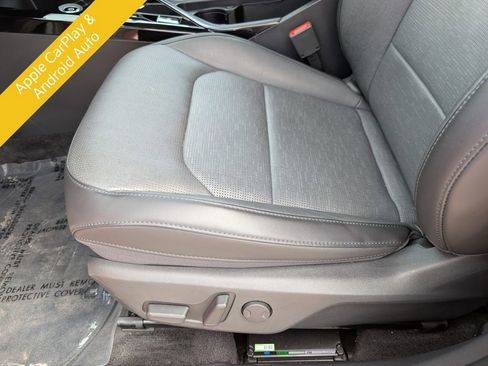 Certified 2025 Kia Niro Wave w/ Wave Preserve Package image 16