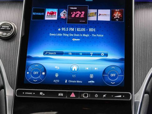 Certified 2026 Mercedes-Benz GLC 300 image 17