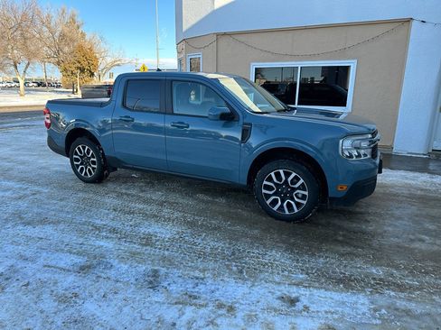 Used 2022 Ford Maverick Lariat w/ Lariat Luxury Package image 5