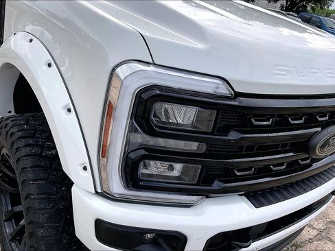 Used 2024 Ford F250 Lariat w/ Lariat Ultimate Package AWD/4WD image 33