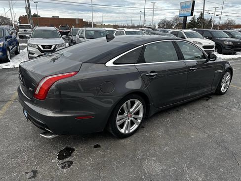 Used 2016 Jaguar XJ L Portfolio image 10