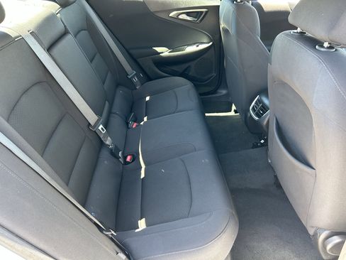 Used 2024 Chevrolet Malibu LT FWD image 13