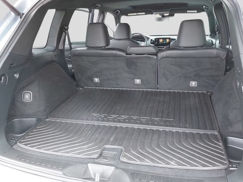 Used 2023 Honda Passport EX-L image 12