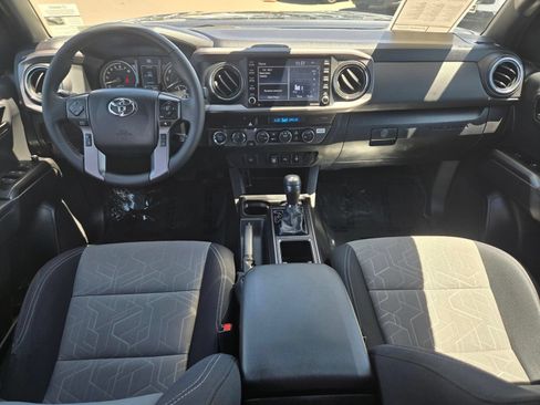 Used 2023 Toyota Tacoma TRD Off-Road AWD/4WD image 19