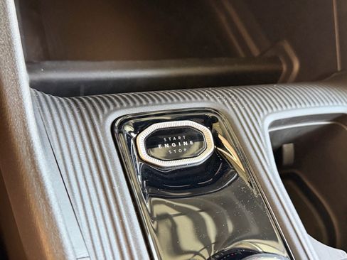 New 2026 Jeep Cherokee Limited AWD/4WD image 19